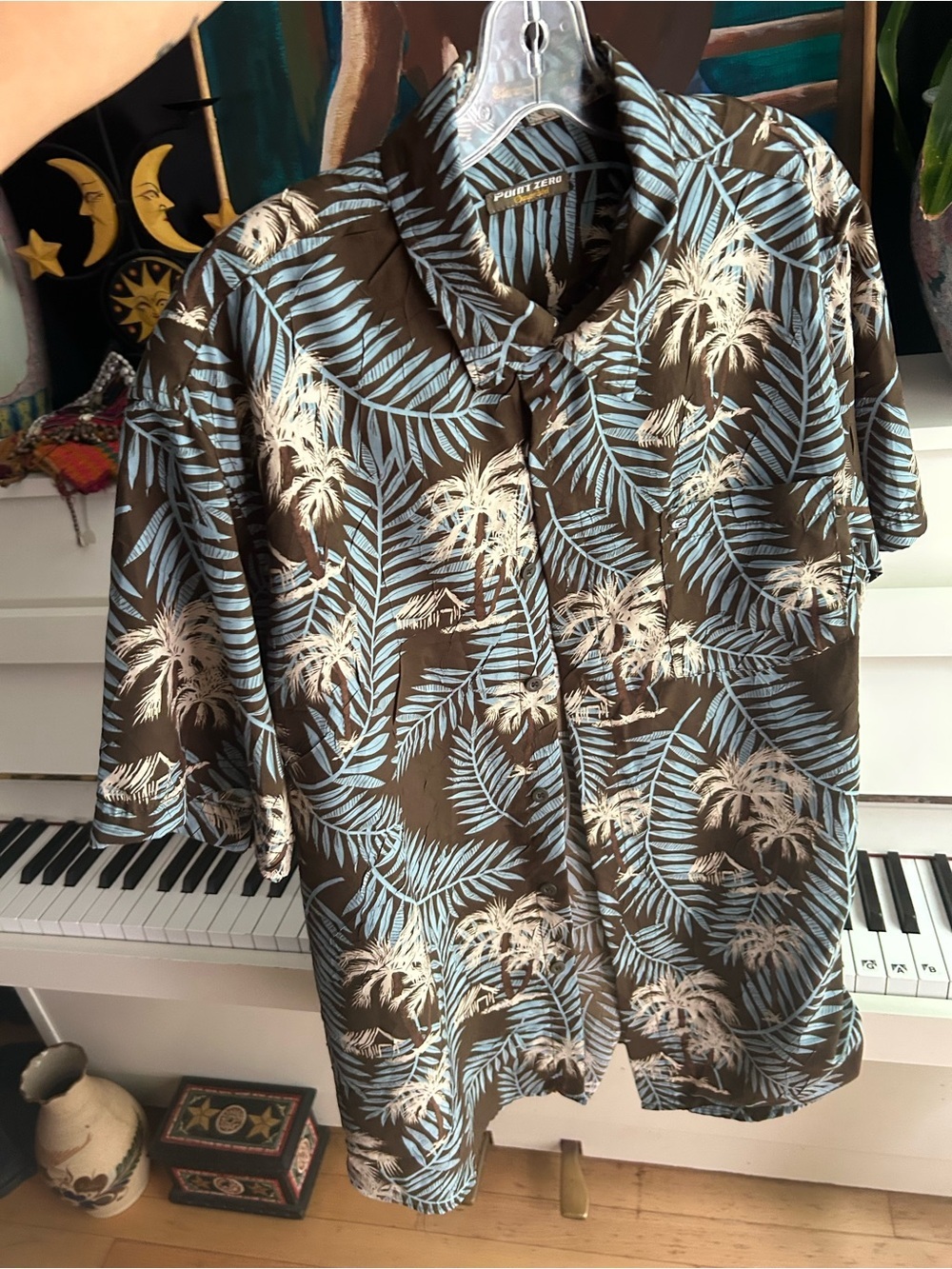 Quiksilver Hawaiian Camp Shirt Men’s Medium Brown Blue Tropical Palm Button-Up